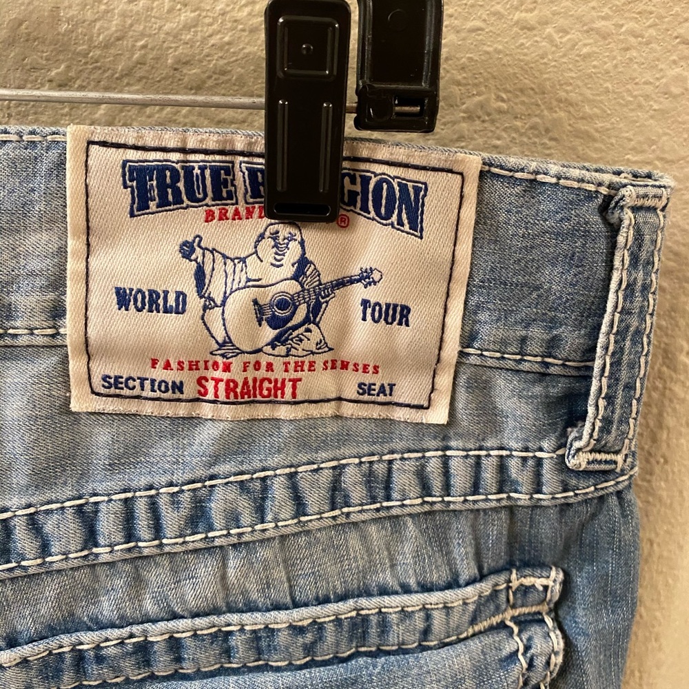 True religion jeans!!